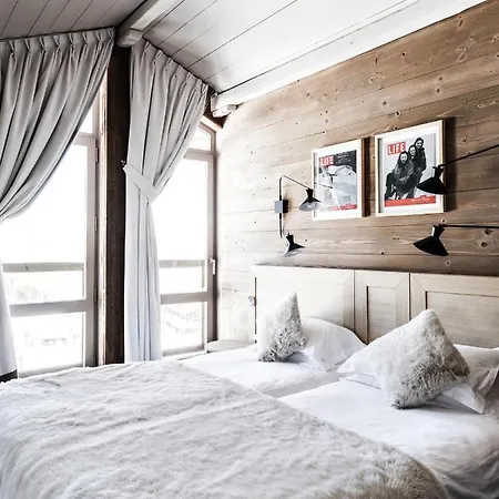 Hotel Les Trois Vallees, A Beaumier 4*