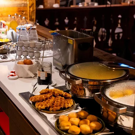 Bourbon Hôtel Hotel 4*