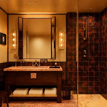 Bourbon Hôtel 4*