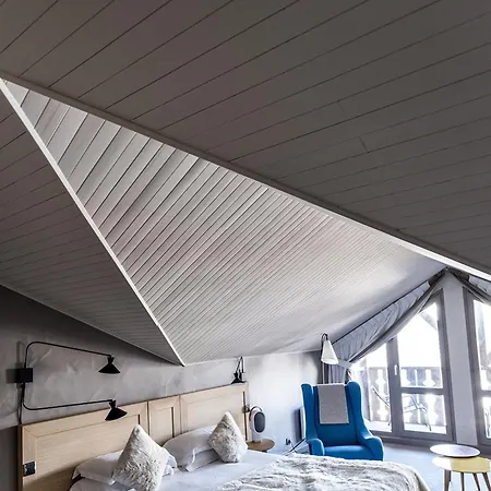 Les Trois Vallees, A Beaumier ホテル クールシュヴェル