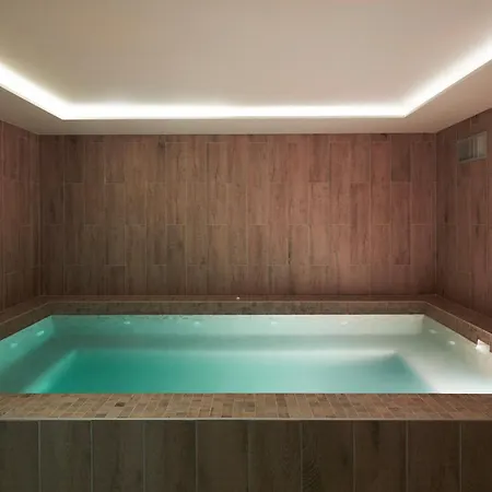 ホテル Les Trois Vallees, A Beaumier クールシュヴェル